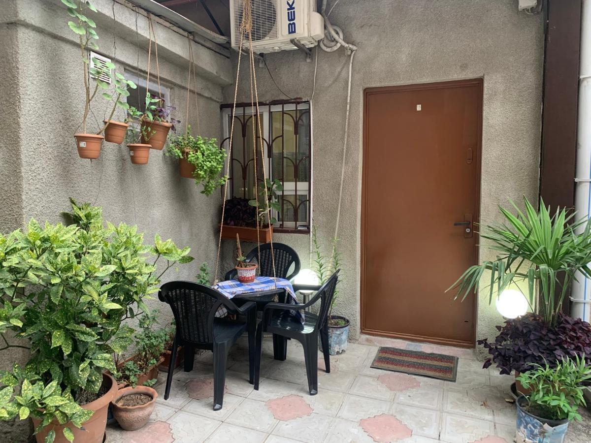 Downtown-Home In The Heart Of Old Tbilisi Exterior photo